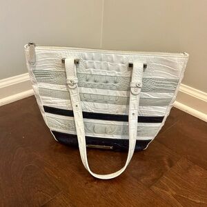 Brahmin Small Willa Tote in Sea Glass Vineyard